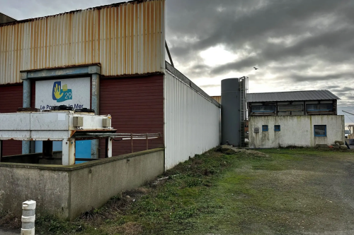 Remplacement de l'isolation + pose de la toiture complète et du bardage